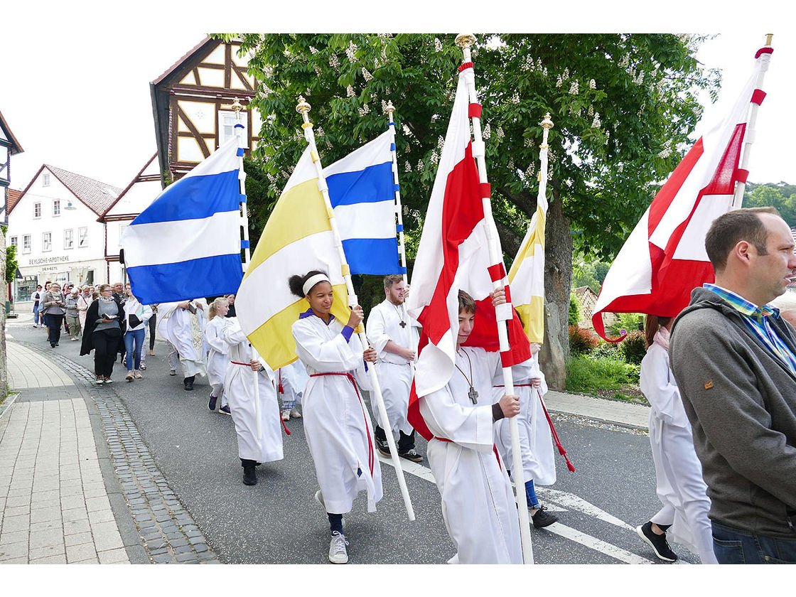 Bittprozession an Christi Himmelfahrt (Foto: Karl-Franz Thiede)